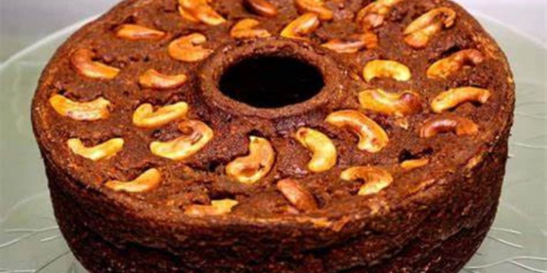 Bolo de café com castanha-de-caju sabor incomparável