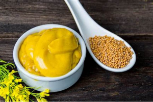 Mostarda: História, Tipos, Benefícios e Usos Culinários