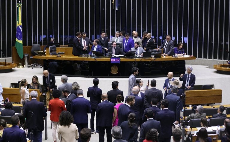 Câmara Prioriza Recursos a Agricultor Familiar Pós-desastre - Imagem do artigo original