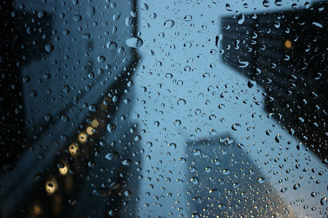 Pancadas de Chuva Atingem o País Neste Domingo - Imagem do artigo original