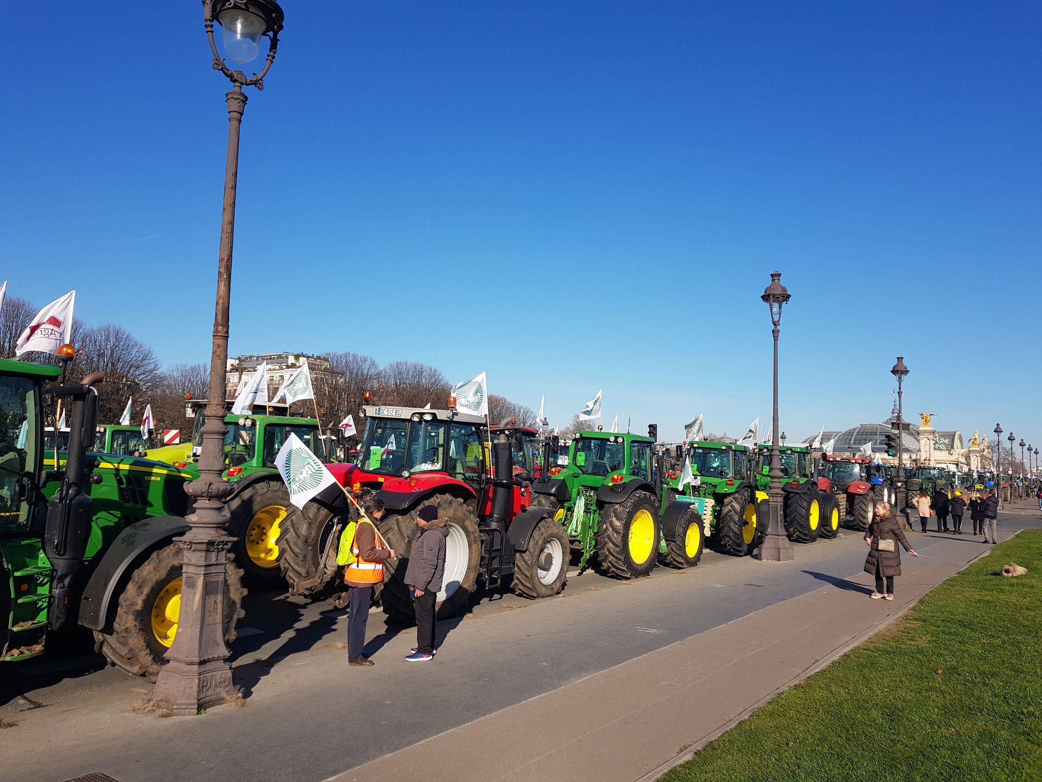 Agricultores Protestam na França Contra Acordo Mercosul-UE - Imagem do artigo original