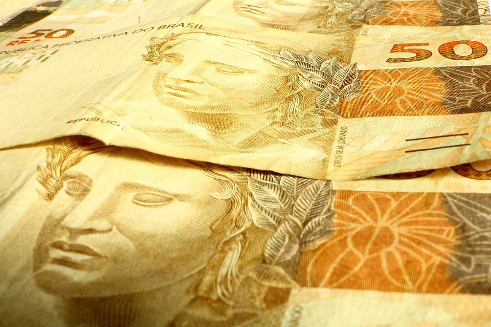 Preços da Soja Recuam com Dólar Fraco e Queda em Chicago - Imagem do artigo original