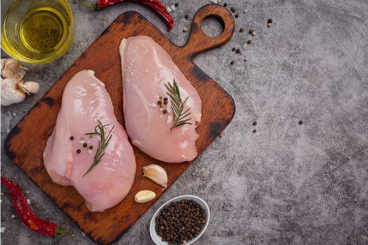Frango Não Deve Ser Lavado Antes Do Preparo, Diz Nutricionista - Imagem do artigo original
