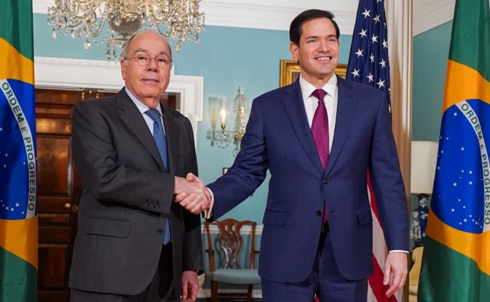 EUA Buscam Acordo Para Encerrar Tarifaço, Diz Vieira - Imagem do artigo original