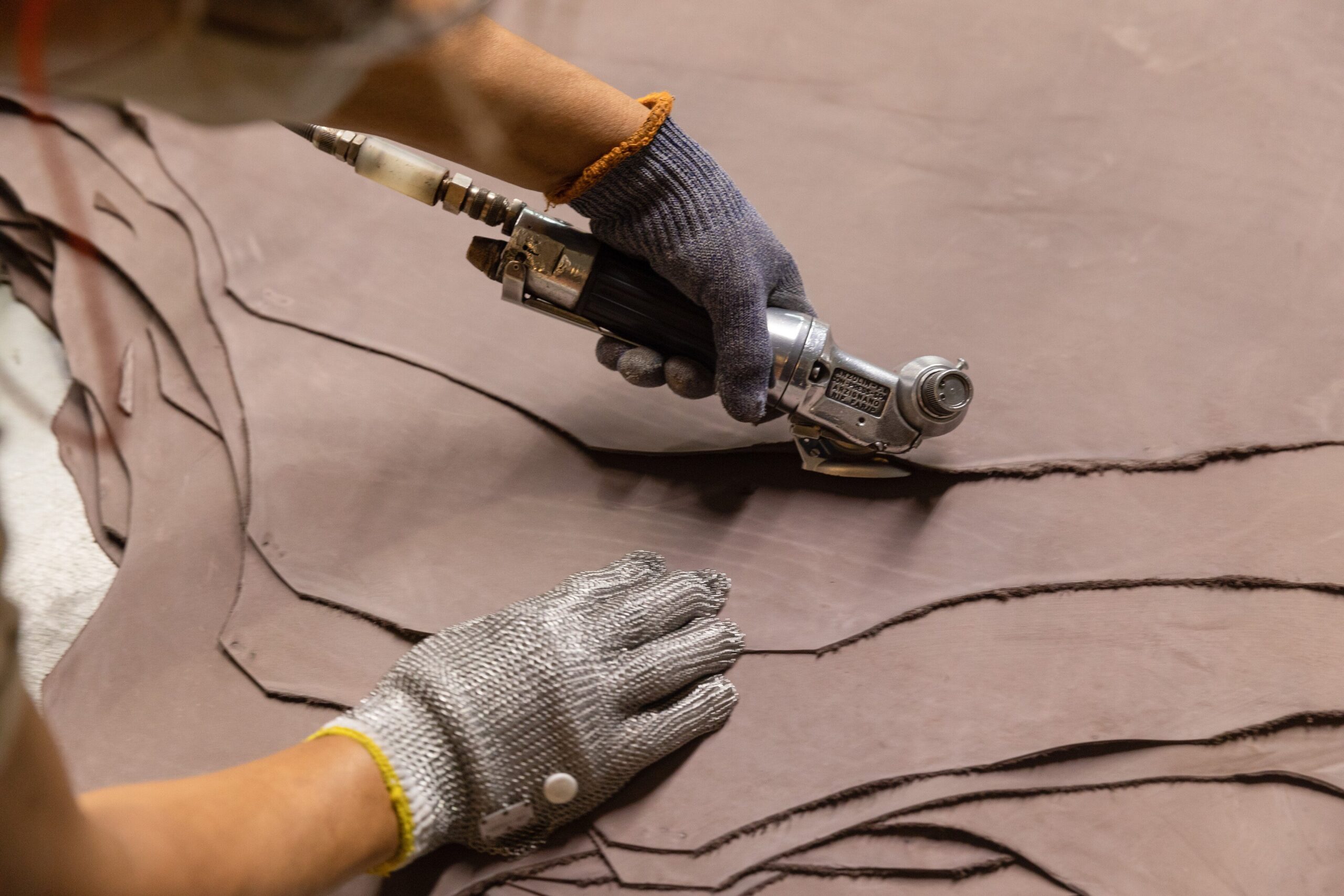 JBS e Grupo VIVA Criam Líder Global em Couros - Imagem do artigo original