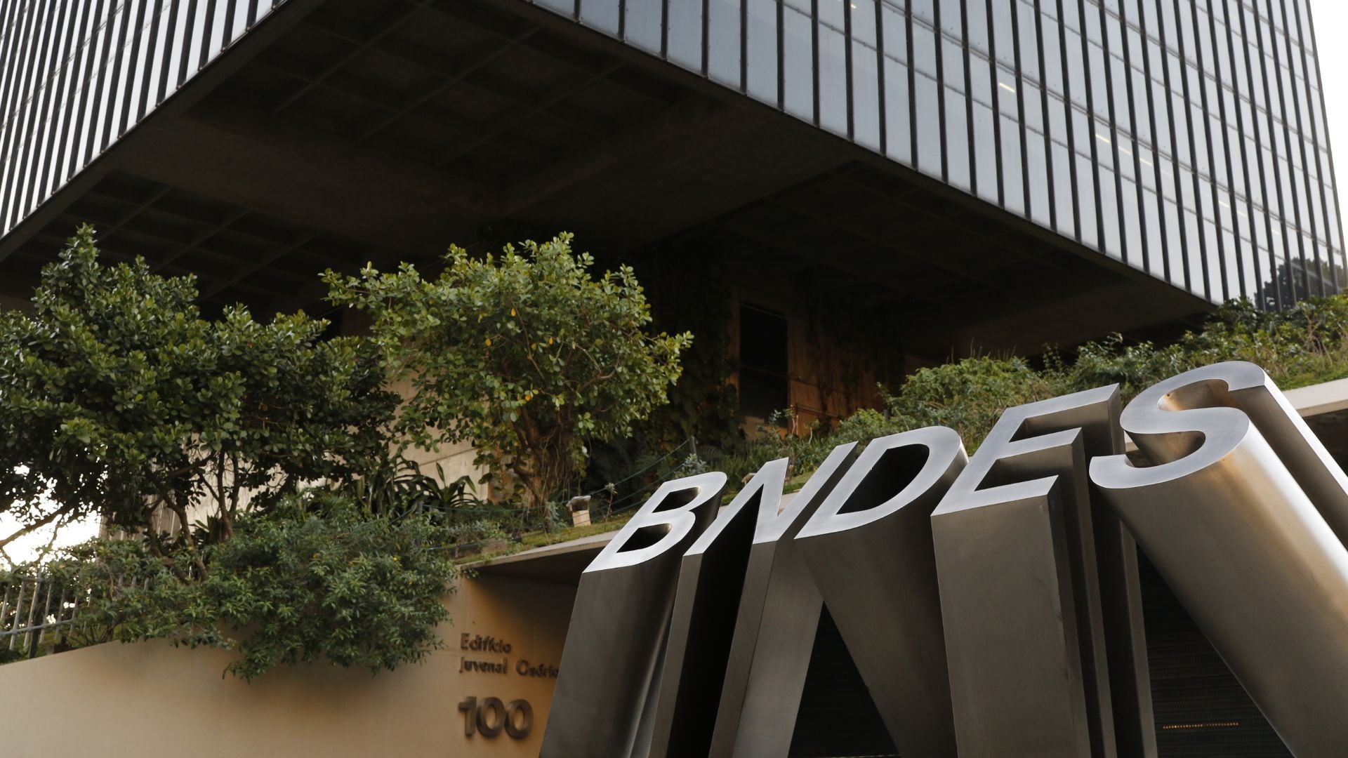 BNDES Libera R$ 16,18 Bi a Empresas Afetadas por Tarifaço - Imagem do artigo original