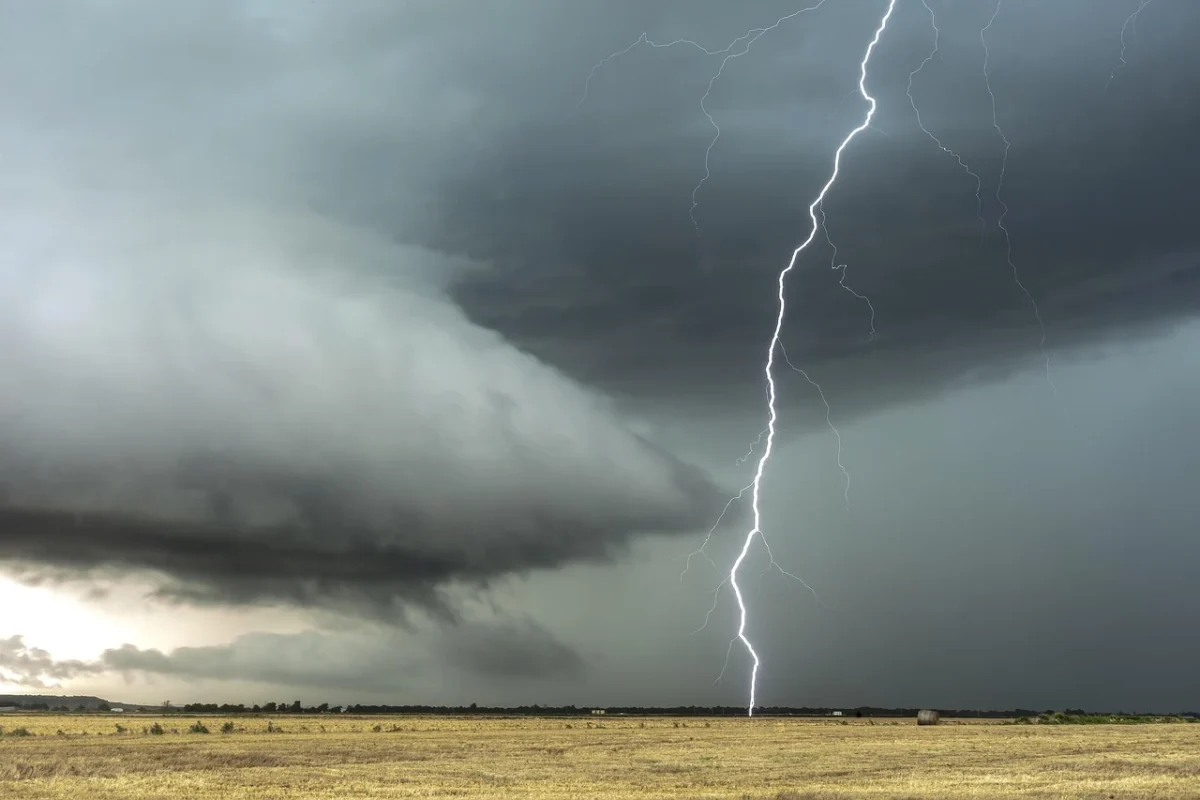 Imagem destacada Instabilidades Provocam Chuva Forte e Calor em Várias Regiões