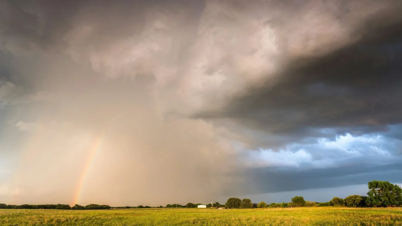 Imagem destacada Frente Fria Muda o Tempo e Leva Chuva Forte ao País