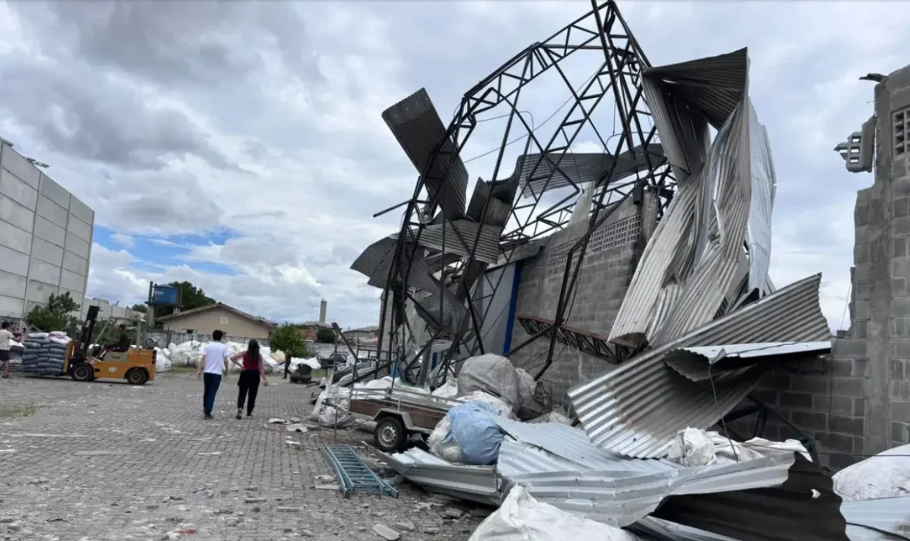 Imagem destacada Tornado F Atinge São José dos Pinhais com Ventos de km/h