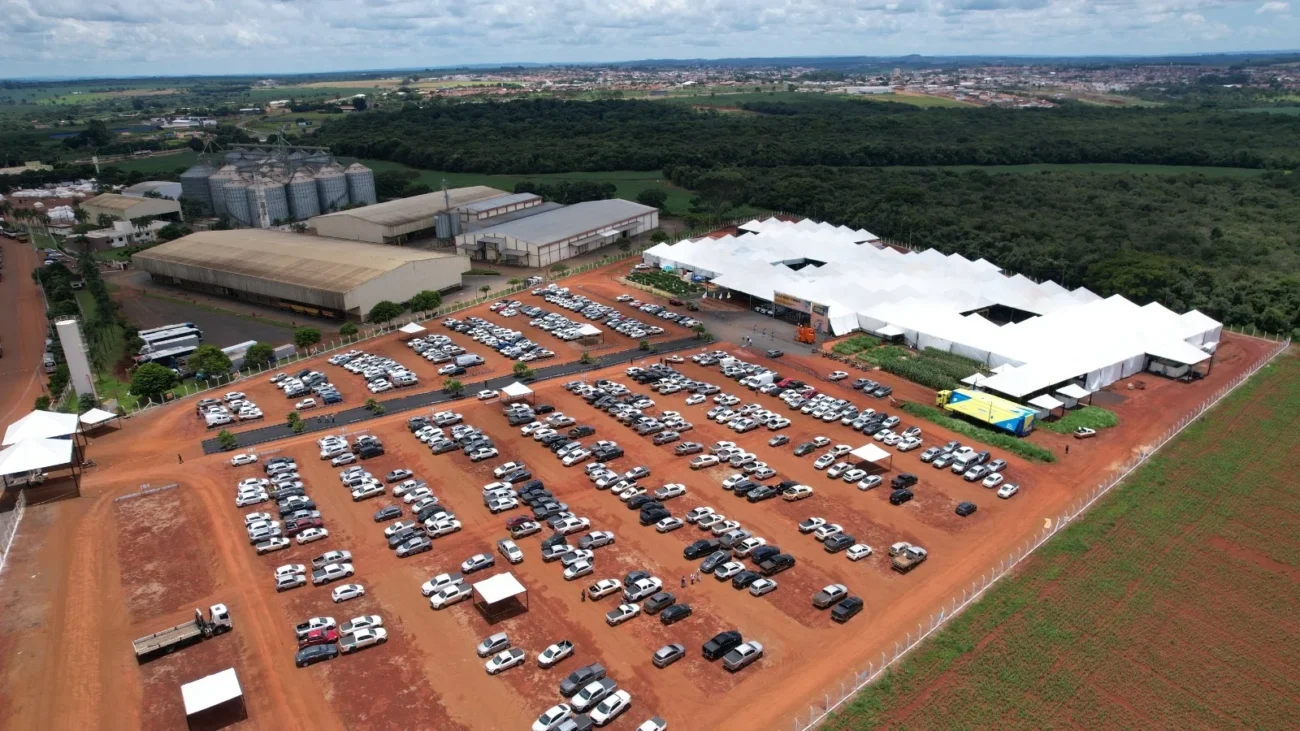 Imagem destacada Feira do Cerrado Reúne Produtores em Monte Carmelo